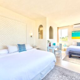 Bedroom with bed — Casa Coco, Isla Mujeres, Mexico